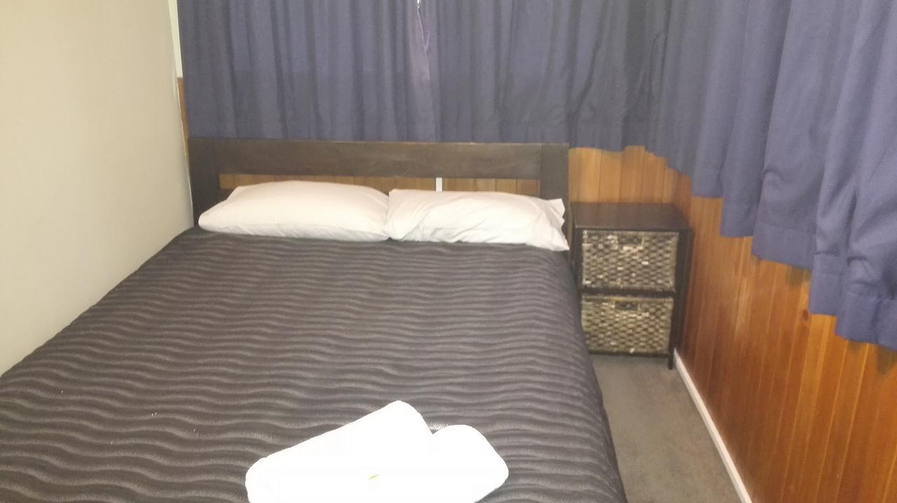 Mountain Jade Backpackers,Private Rooms & Studios Хокитика Номер фото